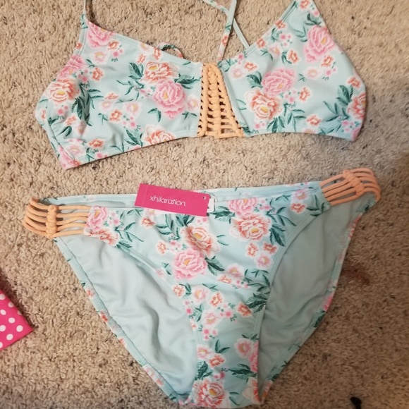 Xhilaration Other - Mint / coral bikini, xl